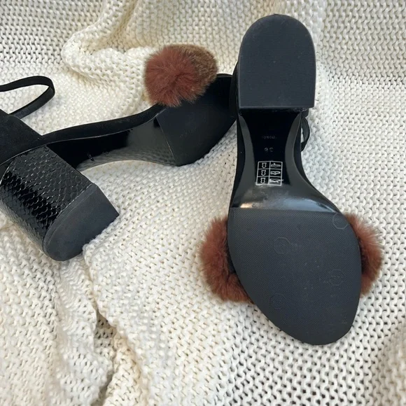 ALEXANDER WANG Abby suede and fur sandals - Picture 4 of 8